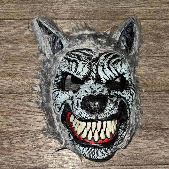 Full Moon Madness Werewolf Mask - Picture 1 of 3
